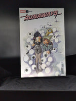 Runaways #1E Peach Momoko Variant #1E