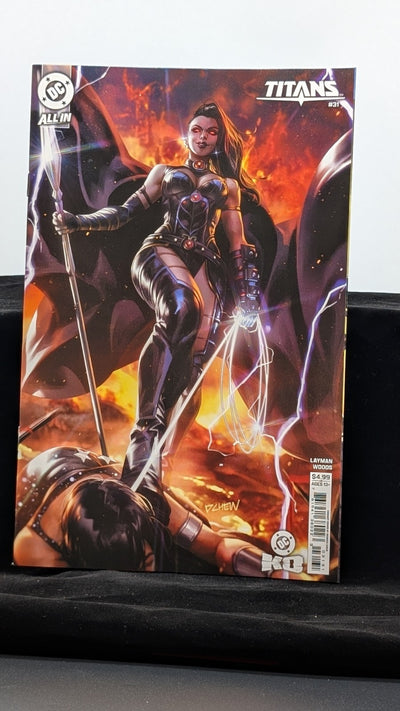 Titans #31C - Derrick Chew Variant 2026