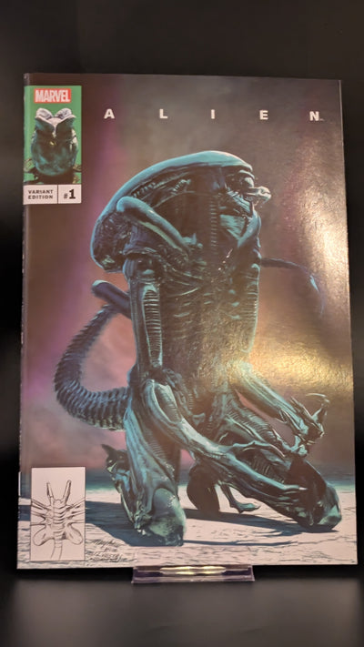Alien #1AA Mike Mayhew